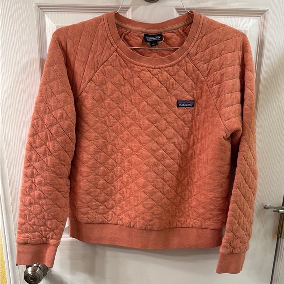 Patagonia Tops - Patagonia Orange Quilted Sweatshirt